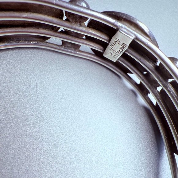 Navajo Modernist Gilbert Gomez Sterling Silver Bracelet, Ring, Earrings Set VTG - Picture 10 of 13